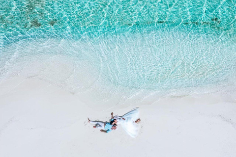 Sansibar: Affen, Salaam-Höhle, The Rock und Clear Kayak TourSansibar: Affen, Salaam-Höhle, The Rock und Tour mit durchsichtigem Kajak