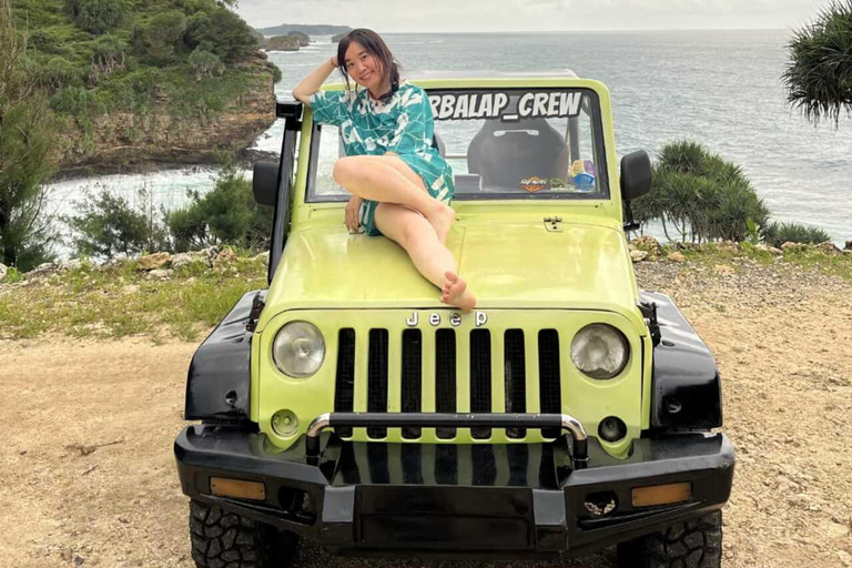 Mount Merapi Sunrise, Jomblang Cave & Timang Beach