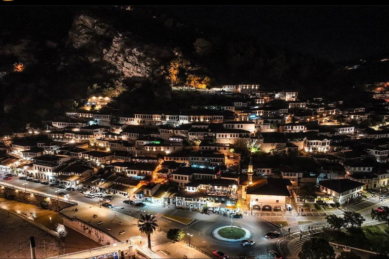 Au départ de Tirana et Durres : excursion à Berat et au lac Belshi