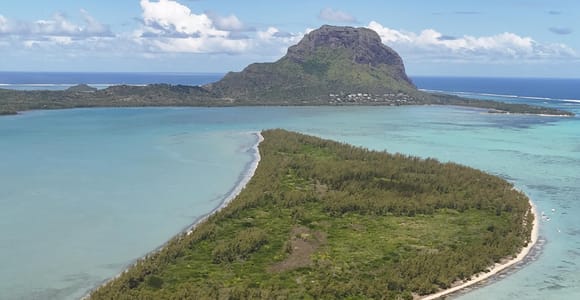 Mauritius: Day Trip to Benitiers Island & Crystal Rock