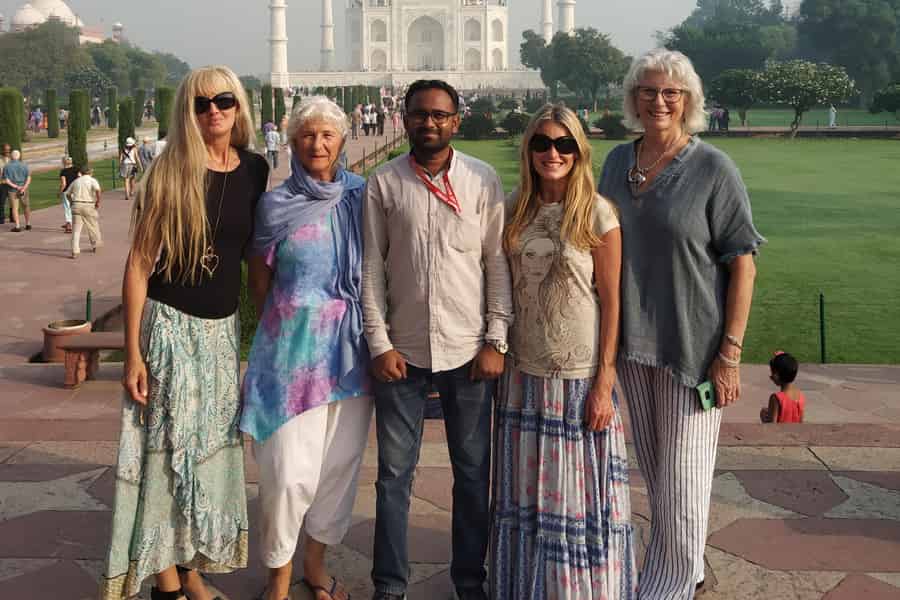 Ab Delhi: All-Inclusive-Tagestour zum Taj Mahal mit dem schnellsten Zug. Foto: GetYourGuide