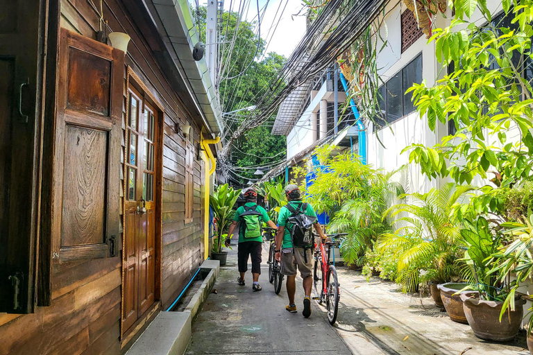 Bangkok: Passeio de bicicleta de meio dia pelas vidas locais e gastronomia com almoço