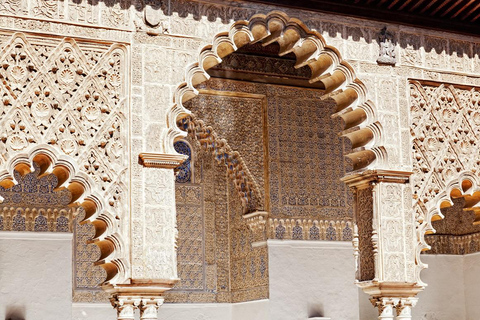 Seville: Royal Alcazar VIP Guided Tour with Exclusive Access Tour in English