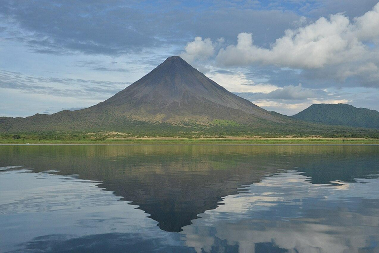 Arenal Volcano:Arenal Volcano NationalPark Best Things To Do