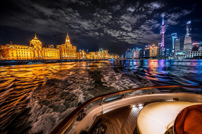 Shanghai: Private 3-Deck Yacht Charter on the Huangpu River 4 Hours Static Mooring