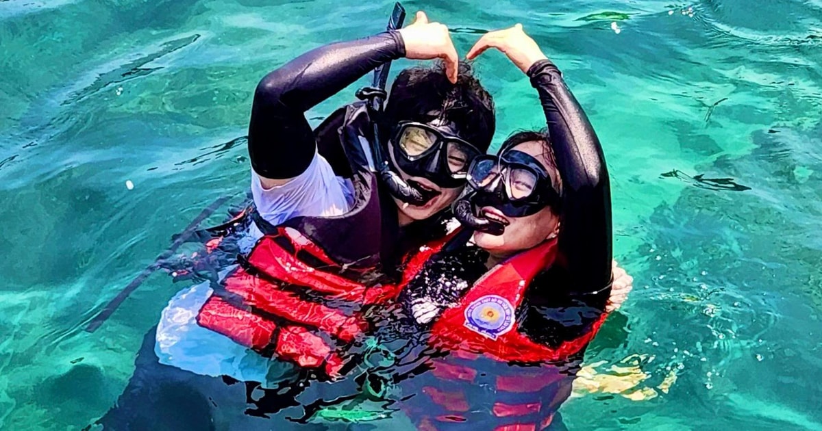 Da Nang/Hoi An: Cham Island Speedboat Tour with Snorkeling