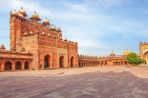 Agra tur med övernattning med Taj Mahal och Fatehpur Sikri