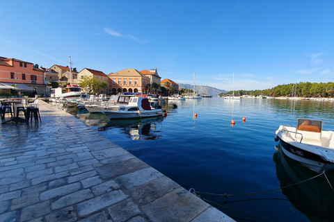 Hvar: Escursione di un giorno da Spalato con degustazione di viniHvar: Escursione di un giorno da Spalato con degustazione di vino