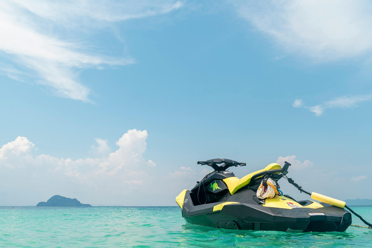 Tenerife, passeio de Jet Ski de alta velocidade em Las GalletasTenerife, passeio de Jet Ski de alta velocidade em Puerto Colon