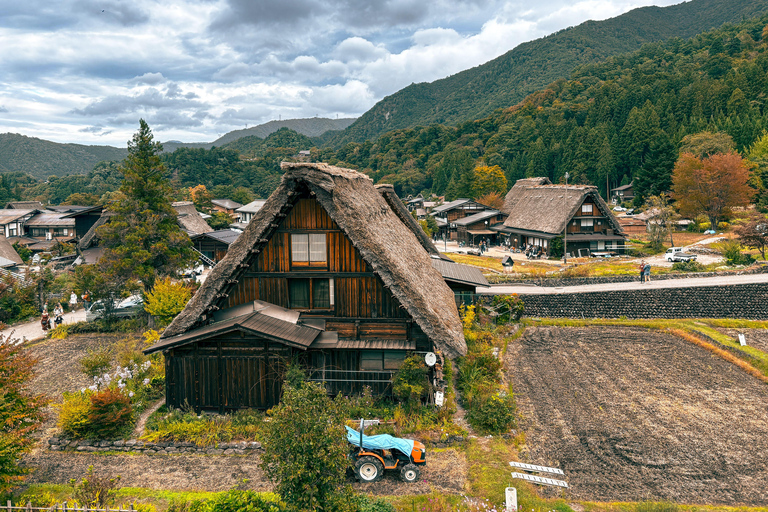 Nagoya: Shirakawa-go & Takayama Guided Day Trip