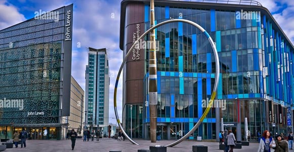 Cardiff: City Highlights Geführte Stadtführung Guided Walking Tour