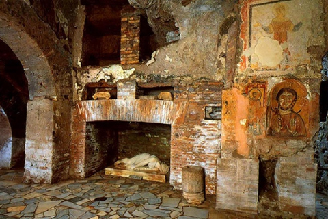 Roma: Tour in eBike della Via Appia Acquedotti, Catacombe e Cestino per il PranzoTour di 5 ore con visita alle catacombe e cestino per il pranzo