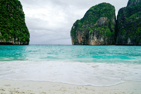 Phi Phi: Full Day by Longtail Boat with Sunset and Plankton