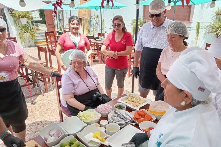 Trujillo: Chan Chan & Palaces Tours with Lunch