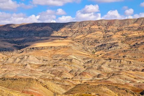Tbilisi: David Gareja, Rainbow Mountains & Sighnaghi Tour