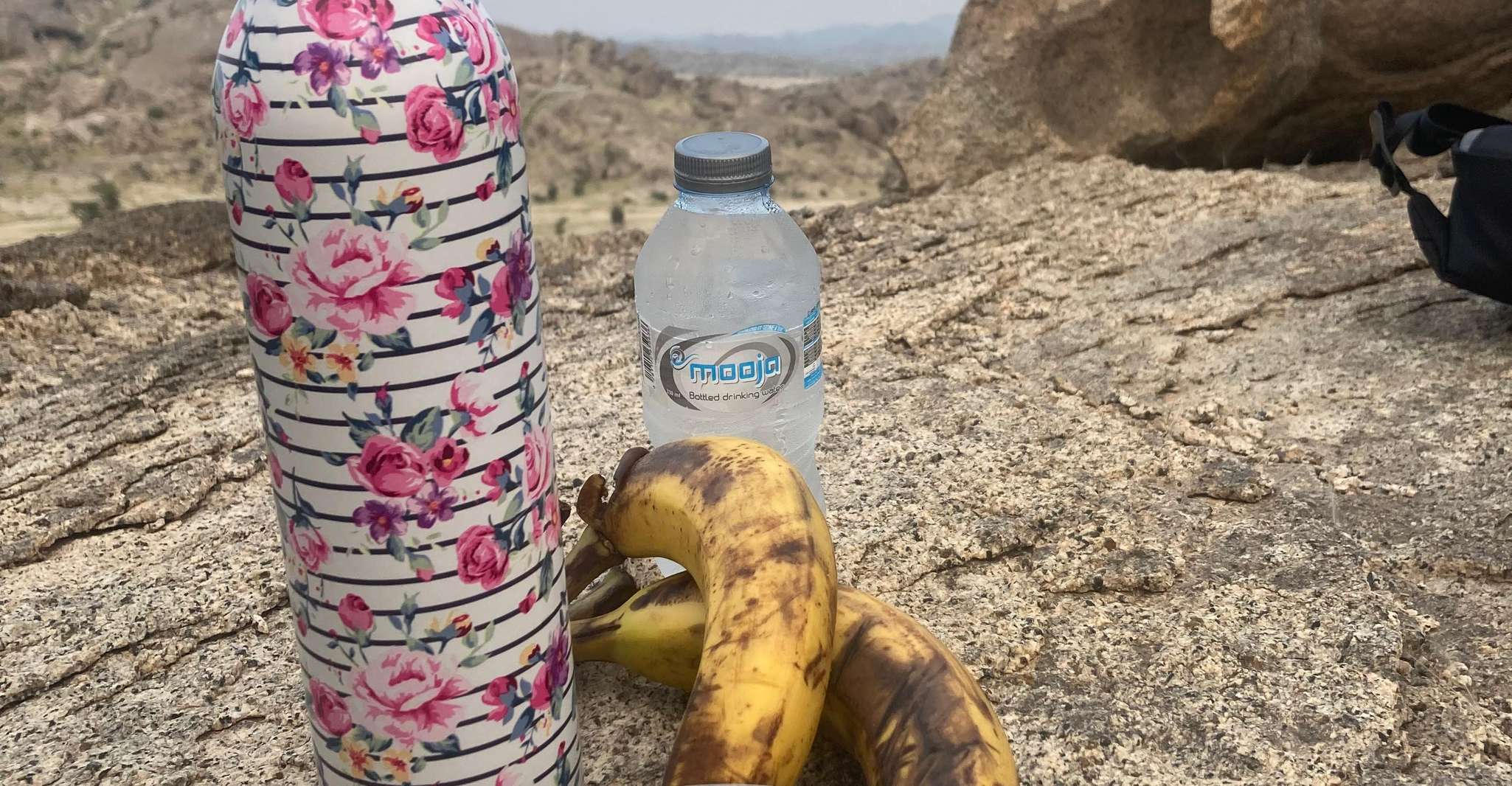 Jeddah: Moon Mountain Guided Hiking Tour with Snacks photo 10