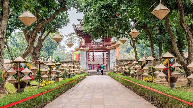 Hanoi Highlights Private Walking Tour with History Culture