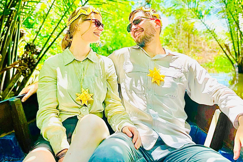 Natuurreservaat en drijvende markt