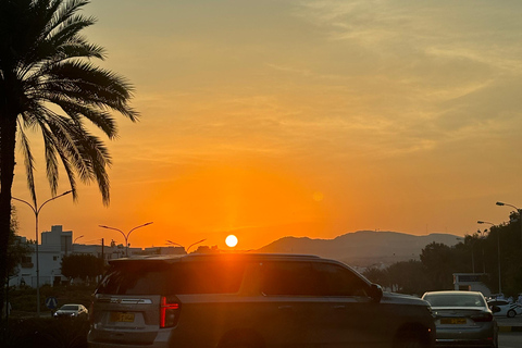 Da Muscat: tour di 5 giorni della città, degli uadi e del desertoCittà, wadi e deserto