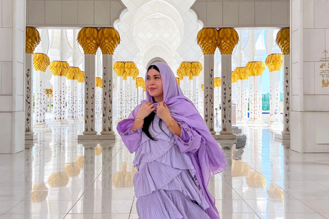 阿布扎比大清真寺与扎耶德国家博物馆之旅从阿布扎比出发：大清真寺和扎耶德博物馆导览游