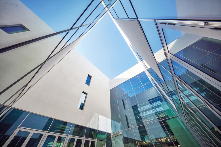 Wiesbaden: Culturele diversiteit - openbare tour