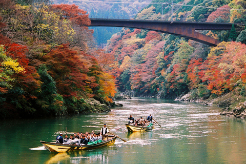 Z Osaki/Kioto: Wycieczka do Arashiyama, parku Nara i świątyni FushimiWylot z Osaki
