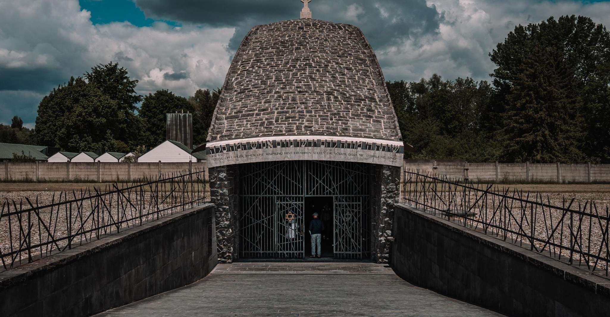 From Munich: Dachau Memorial Site Half-Day Trip photo 9