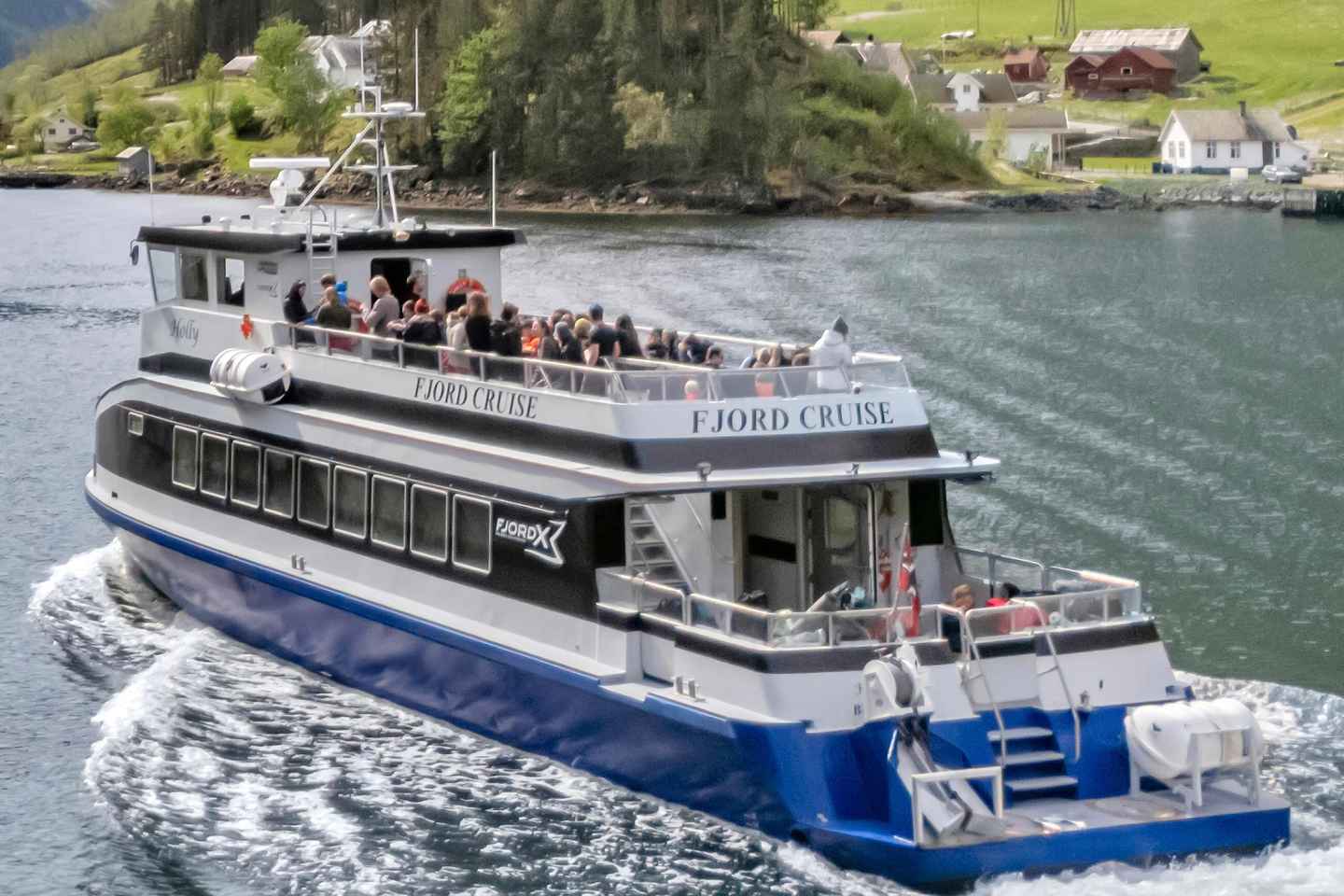 Croisière Soirée Conviviale à Sogndal