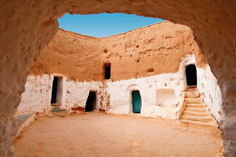 Circuit des villages et oasis du Sahara tunisien avec nuitée