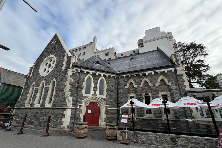 Christchurch: Ultimate Walking Tour with Coffee