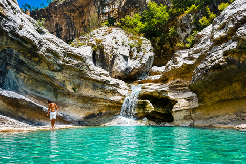 From Tirana: Cyclops Eye Guided Tour with Hike & Swimming