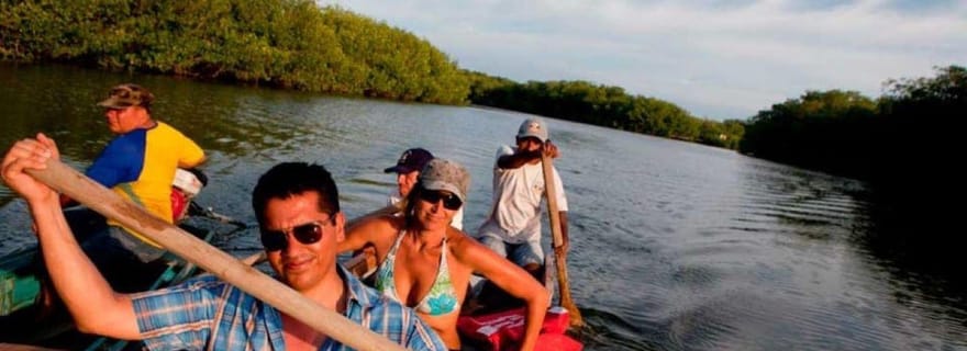 Mancora : excursion d'une journée sur les plages et les mangroves de Tumbes
