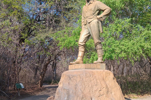 Victoria Falls Zimbabwe: Guided Walk for First-Time Visitors