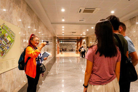 بانكوك: جولة المشي في القصر الكبير ووات فو ووات آرونخاص مع نقطة لقاء