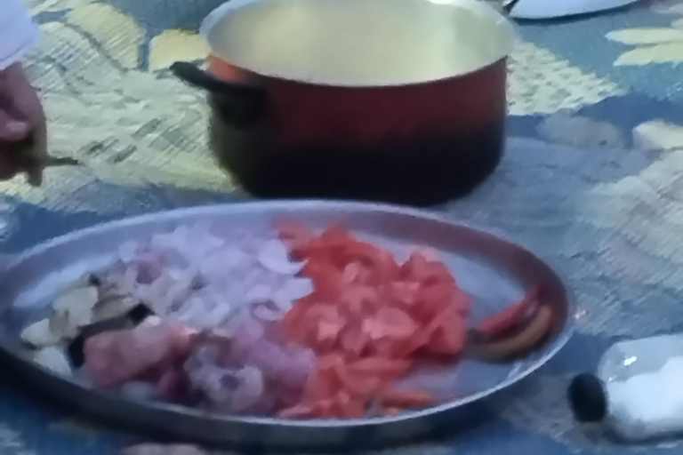 Salalah Secret Beach Tour with Dinner and Snacks