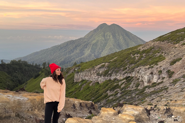 Yogyakarta–Bali 6D5N: Highlands, Volcanoes &amp; Island Drop-off