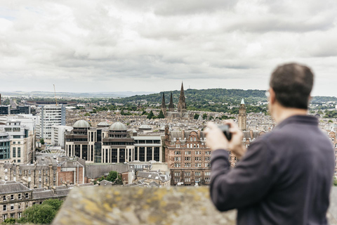 Edinburgh: Royal Mile and Edinburgh Castle Small Group Tour Small Group Tour (15 person max.)