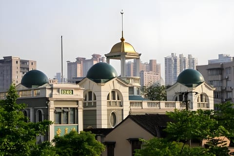 Shanghai: Private Muslim-Friendly City Walk Tour