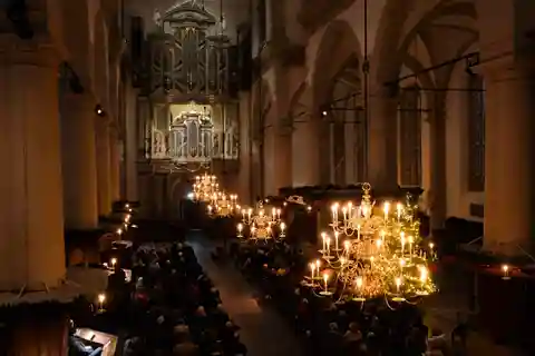 Amsterdam: Bach bei Kerzenschein – Orgelkonzert in der Westerkerk