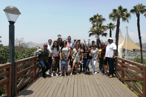 colonial lima walking tour + pisco tasting