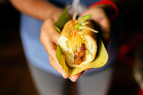 Siem Reap&#039;s Ultimate Street Food Tour by Tuk TukSmall Group Tour