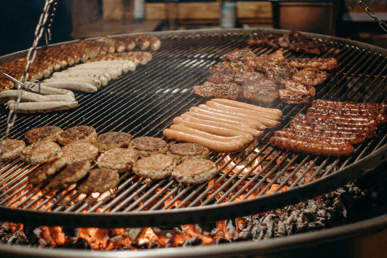 Tour gastronómico tradicional de Munique: Refeição completa e bebidas