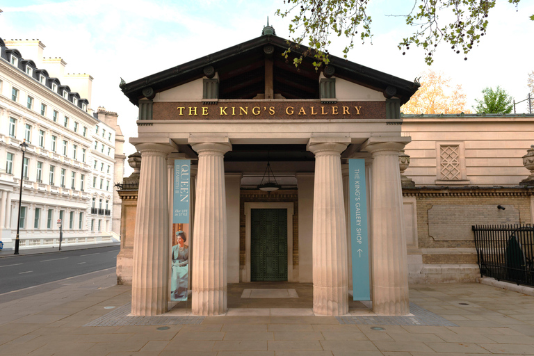 London: Buckingham Palace The King's Gallery Entrance Ticket Queen Elizabeth II: Her Life in Style