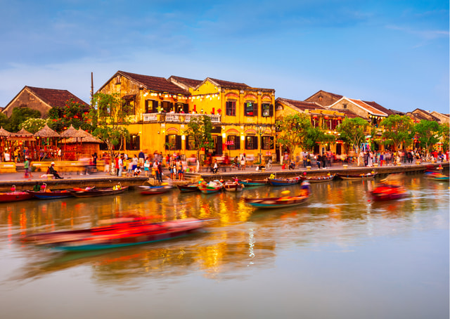 Da Nang: Marble Mountains, Coconut Jungle & Hoi An Tour