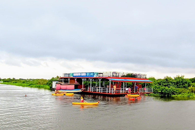 Siem Reap: Angkor Silk Farm & Mechrey Floating Village Tour