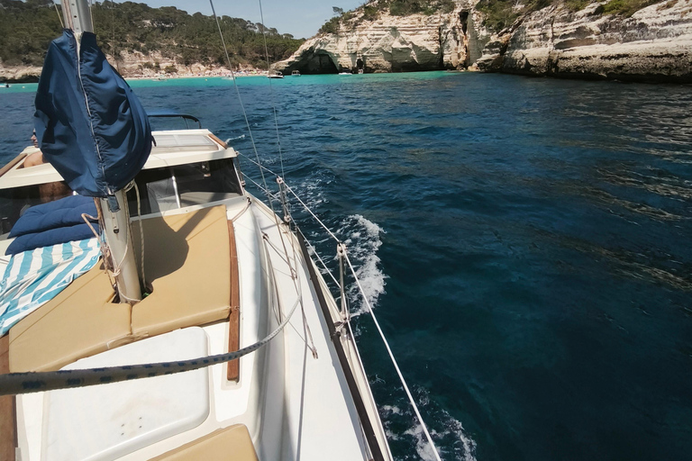 Menorca: Private Full-Day Sailing to Hidden Coves