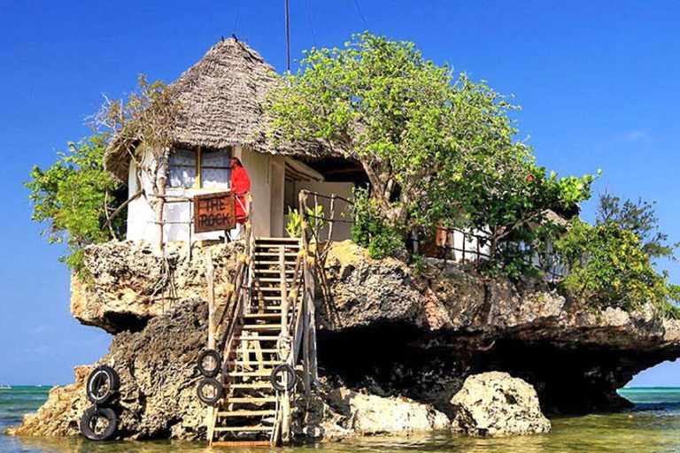 Snorkling, lunch på The Rock, Paje Beach, Mnemba Island