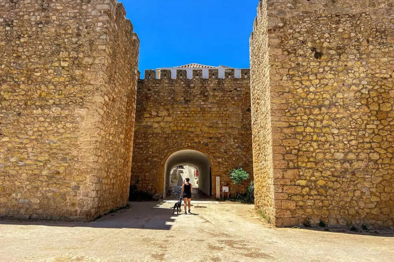 Lisbon: Day Trip to Algarve Paradise – Cliffs, Caves & Beach Exclusive Private Tour - with Boat Trip or Kayaking Included