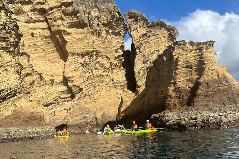 Vila Franca do Campo: Coast & Islet Caves Guided Kayak Tour