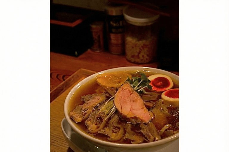 Sapporo: Ramen Tasting Tour with 3 Mini Bowls of Ramen